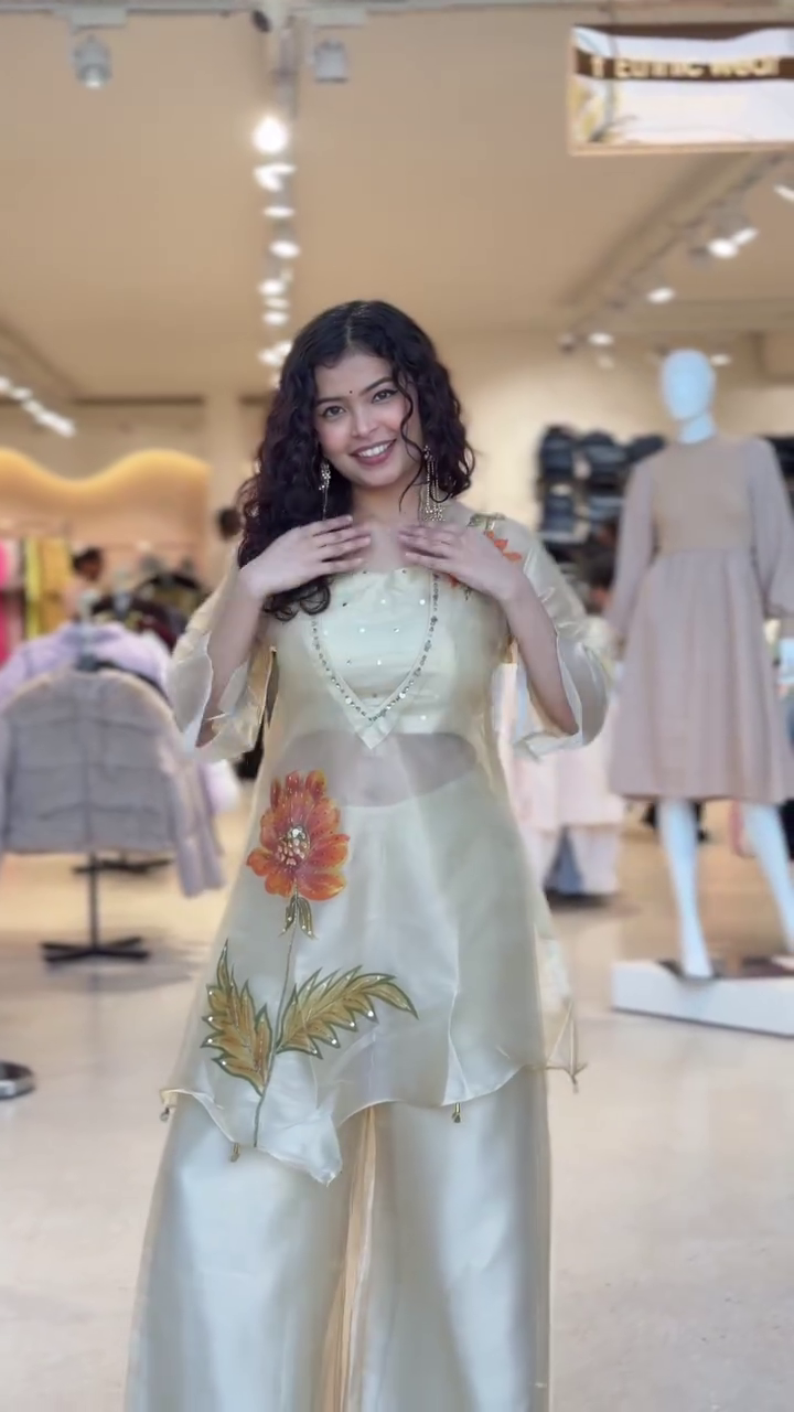 Ivory Floral Embroidered Kurta Palazzo Set - Image 2