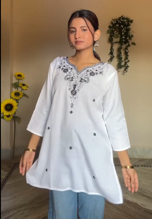 Elegant Pastel Ethnic Casual - Image 3