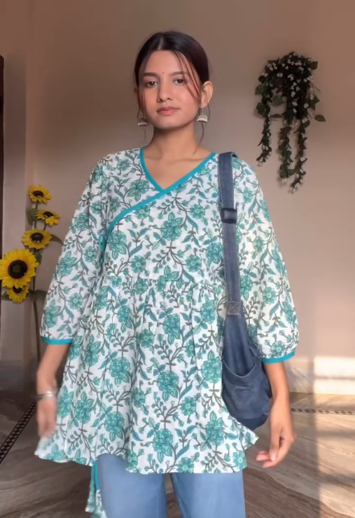 Elegant Pastel Ethnic Casual - Image 10