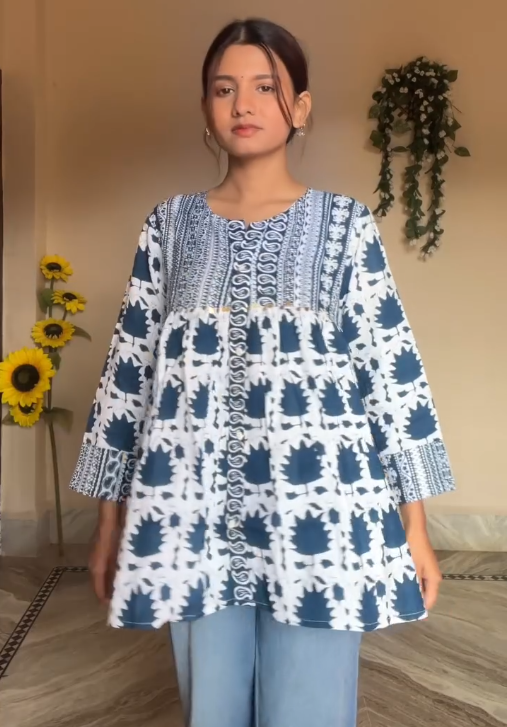 Elegant Pastel Ethnic Casual - Image 11