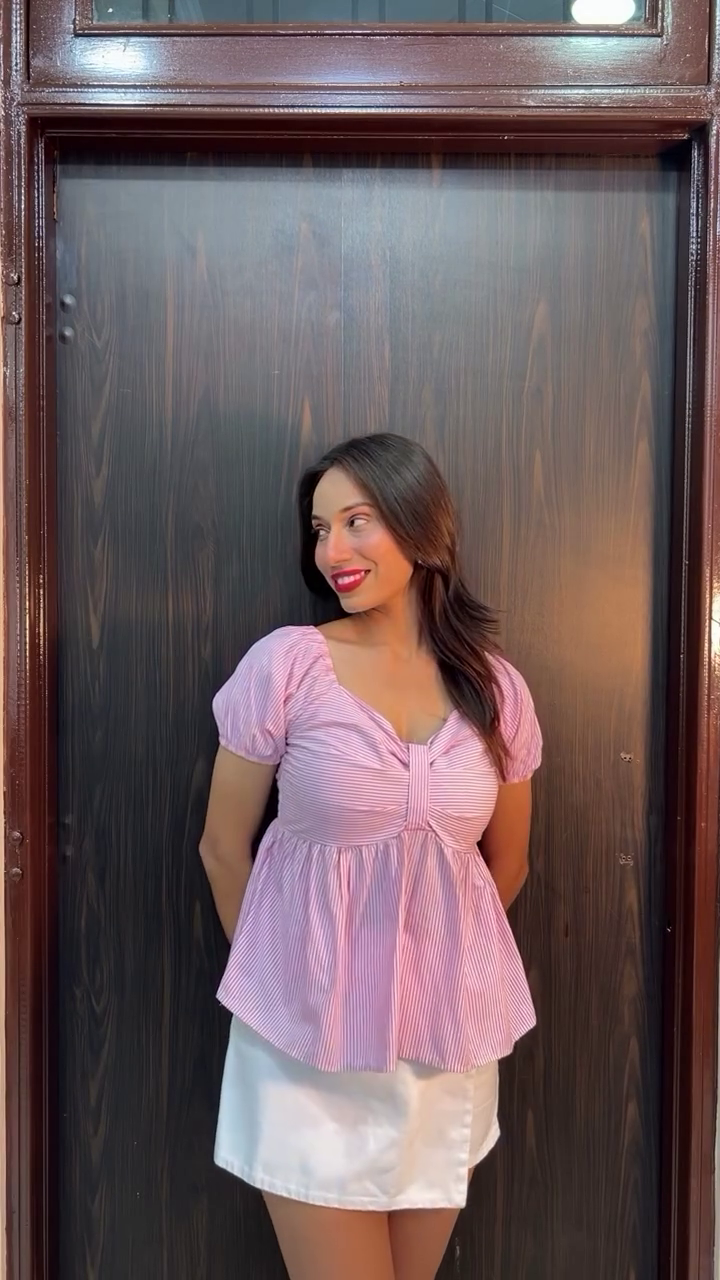 Vintage Floral Corset Style Crop Top with Puff Sleeves – Women’s Boho Tie-Front Blouse - Image 9