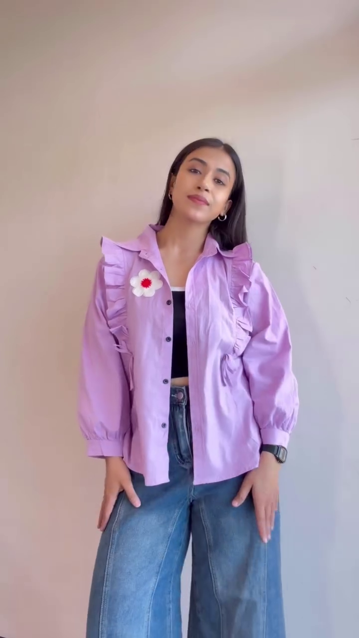 Women’s Lavender Ruffle Detail Shirt – Stylish Puff Sleeve Casual Top