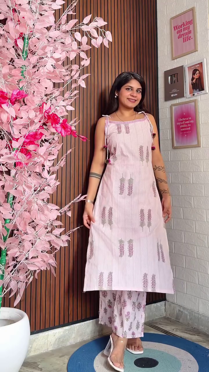 Women’s Printed Kurta Pant Set | Elegant Sleeveless Ethnic Suit for Women