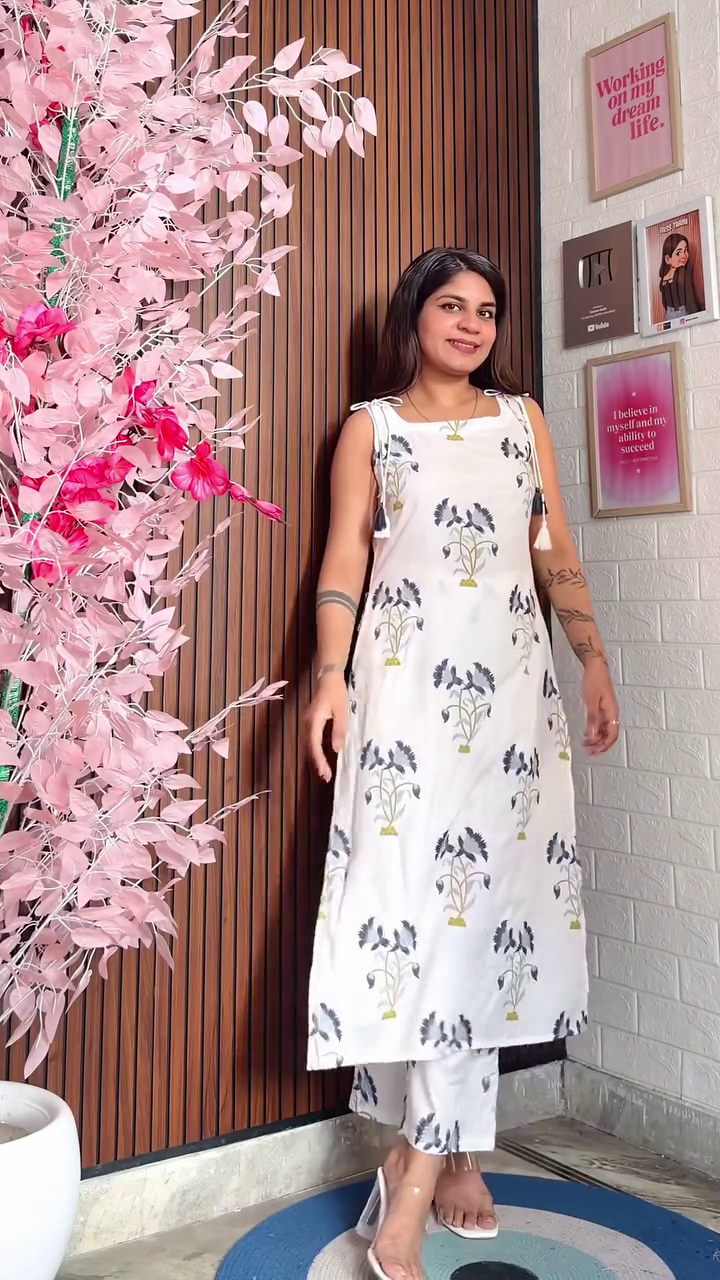 Women’s Printed Kurta Pant Set | Elegant Sleeveless Ethnic Suit for Women - Image 5