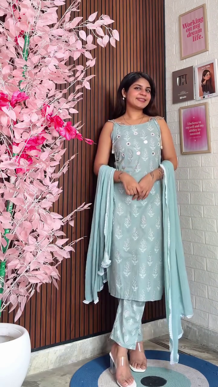 Women’s Printed Kurta Pant Set | Elegant Sleeveless Ethnic Suit for Women - Image 6